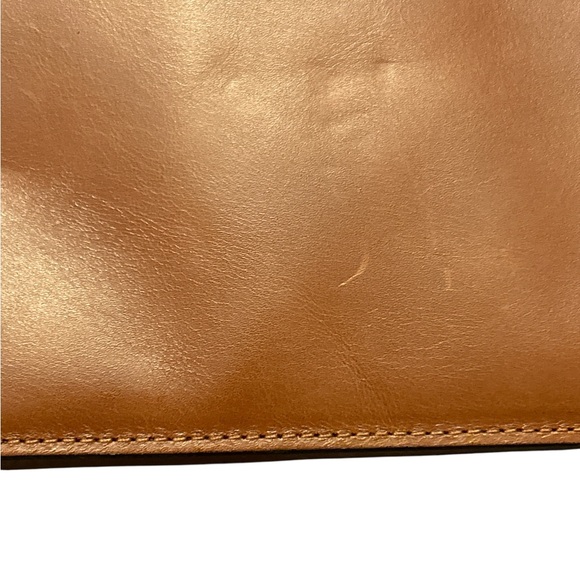 Patricia Nash 10th Anniversary Tan Leather Crossbody Bag - Picture 7 of 9